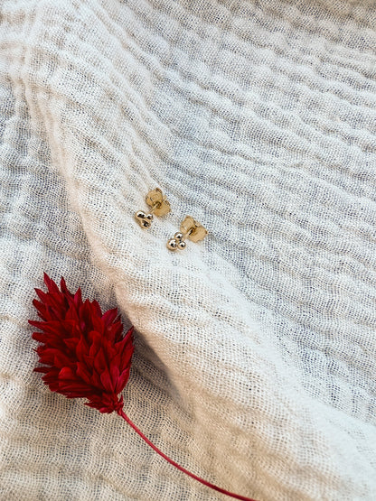 Boucle d’oreille boules - à l'unité