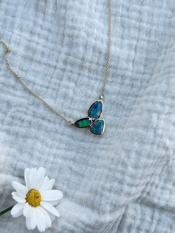 Collier opales d'Australie
Bijoux faits main à Lyon
Créatrice / artisane de bijoux
En or 18 carats
Joaillerie responsable